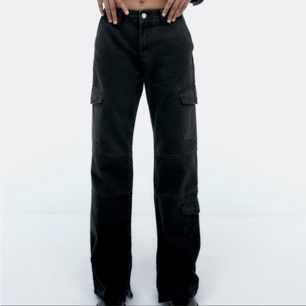 NWT ZARA BLACK CARGO SPLIT JEANS
